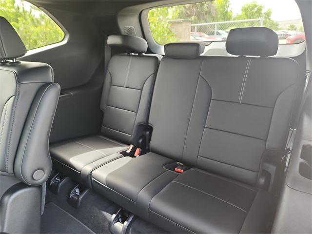 new 2025 GMC Acadia car, priced at $50,231