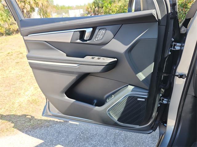 new 2025 Buick Enclave car, priced at $46,579