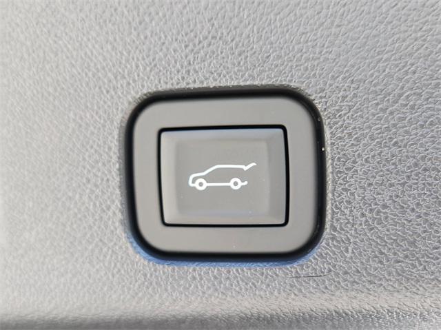 new 2025 Buick Enclave car, priced at $46,579