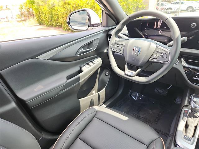 new 2025 Buick Envista car, priced at $29,300