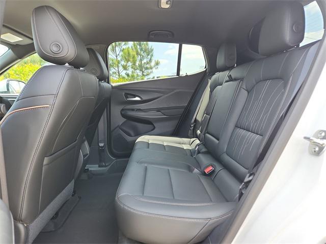 new 2025 Buick Envista car, priced at $29,300