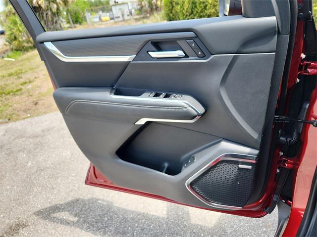 new 2025 GMC Acadia car, priced at $45,040