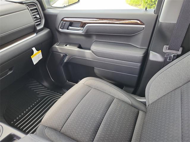 new 2025 GMC Sierra 1500 car, priced at $50,095