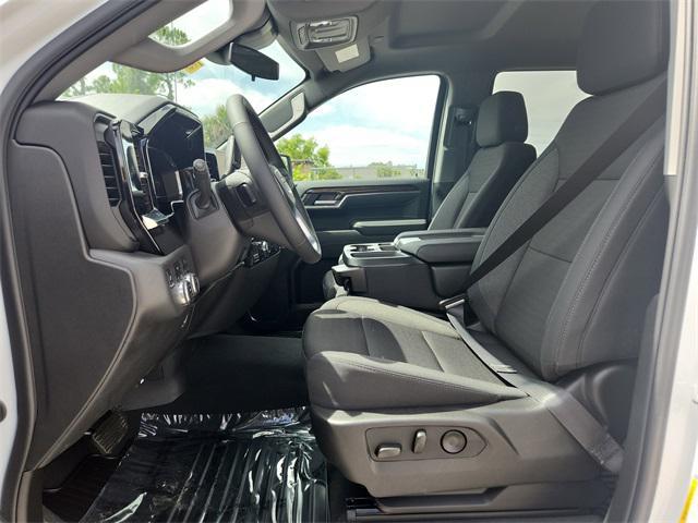 new 2025 GMC Sierra 1500 car, priced at $50,045