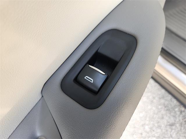 used 2023 Cadillac XT5 car, priced at $34,500