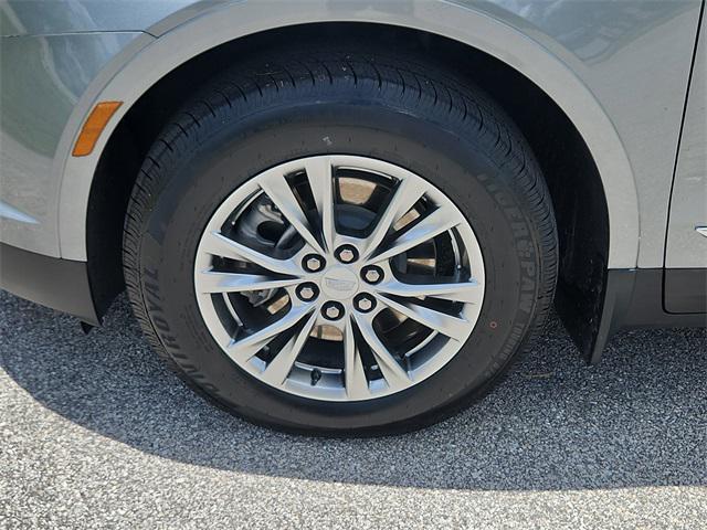 used 2023 Cadillac XT5 car, priced at $33,000