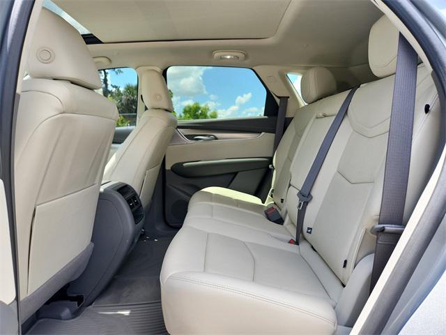 used 2023 Cadillac XT5 car, priced at $33,000