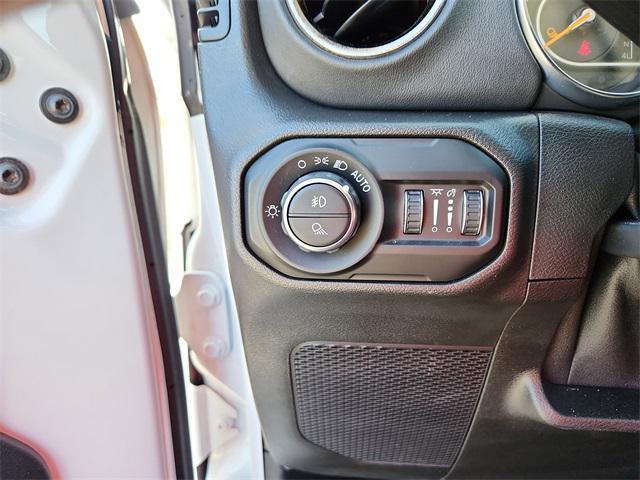 used 2021 Jeep Gladiator car, priced at $33,800
