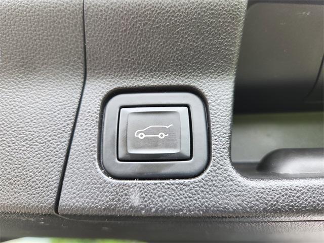 used 2021 GMC Acadia car, priced at $25,800