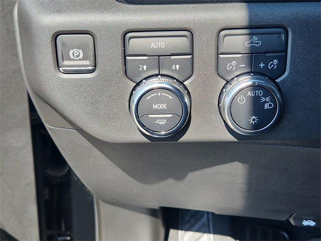new 2025 GMC Sierra 1500 car, priced at $49,140