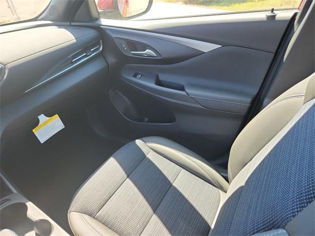 new 2025 Buick Envista car, priced at $24,299