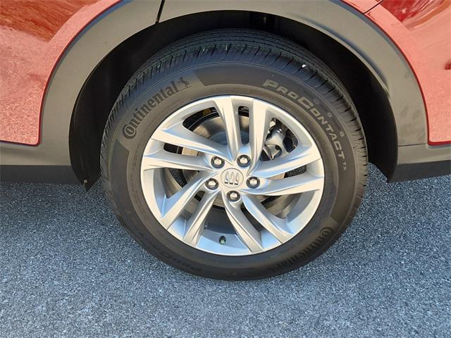new 2025 Buick Envista car, priced at $24,299