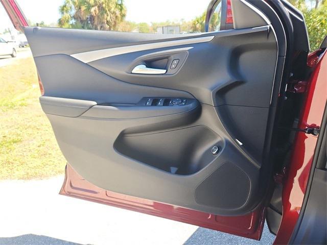 new 2025 Buick Envista car, priced at $24,299