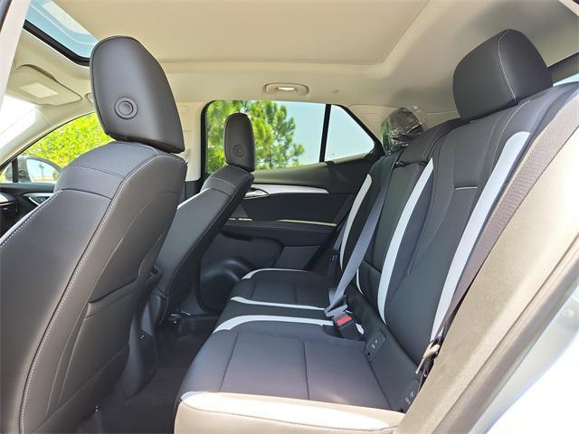 new 2025 Buick Envision car, priced at $40,350