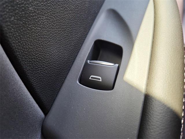 new 2025 Buick Envision car, priced at $40,350