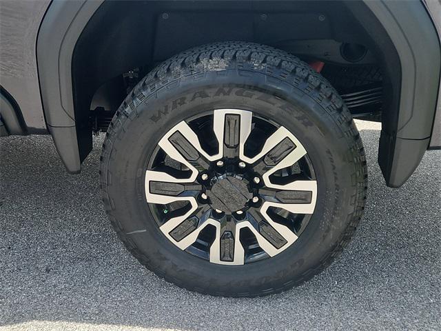 new 2025 GMC Sierra 2500 car, priced at $91,902