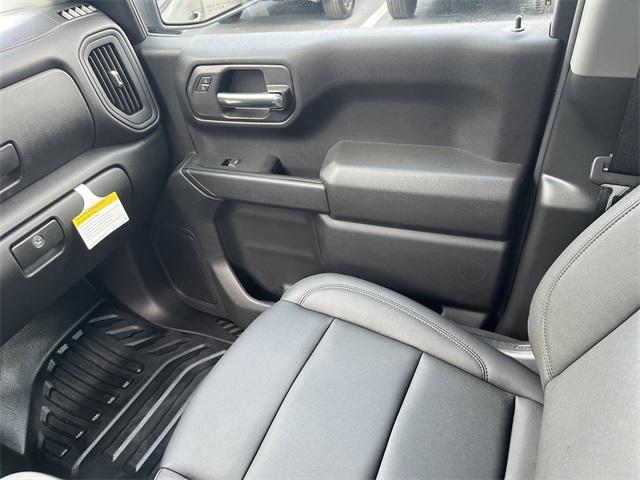 new 2026 GMC Sierra 1500 car, priced at $39,300