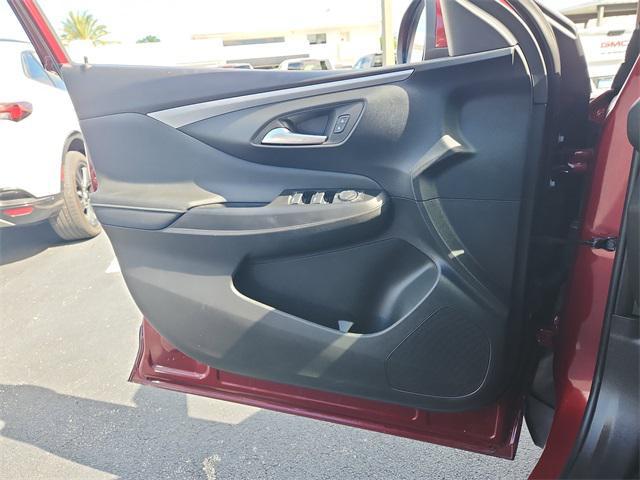 used 2024 Buick Envista car, priced at $21,000