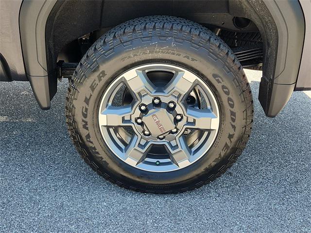 new 2025 GMC Sierra 2500 car, priced at $79,841
