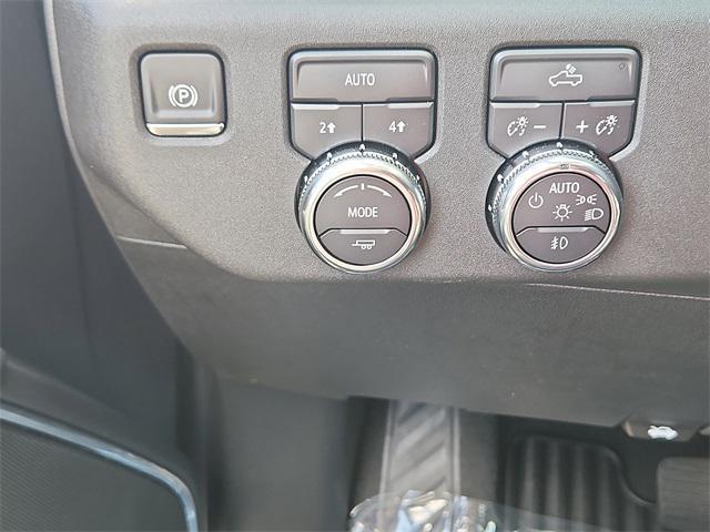 new 2025 GMC Sierra 1500 car, priced at $45,990