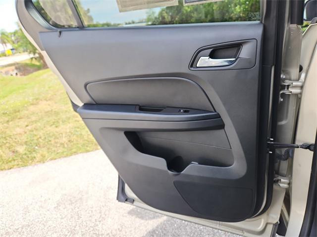 used 2016 Chevrolet Equinox car, priced at $10,200