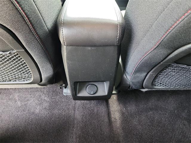 used 2016 Chevrolet Equinox car, priced at $10,200