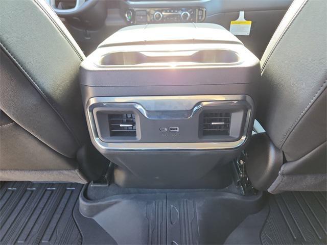 new 2025 GMC Sierra 1500 car, priced at $53,078