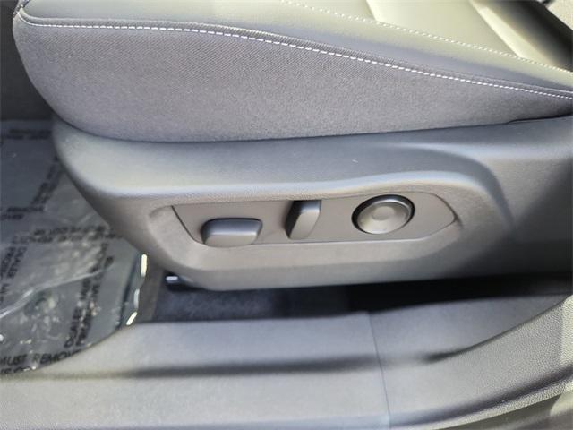 new 2025 Buick Envision car, priced at $36,754