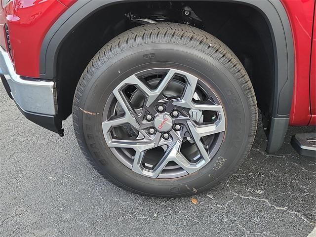 new 2025 GMC Sierra 1500 car, priced at $52,631