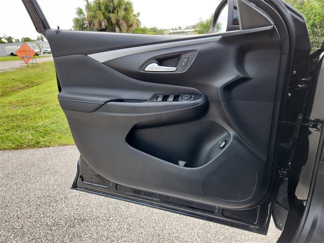 new 2025 Buick Envista car, priced at $25,461