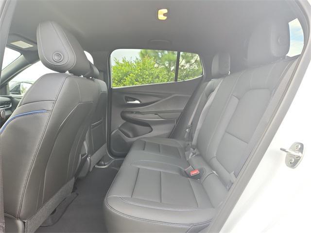 new 2025 Buick Envista car, priced at $26,430