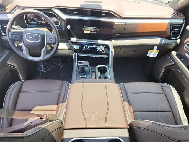 new 2025 GMC Sierra 1500 car, priced at $69,138