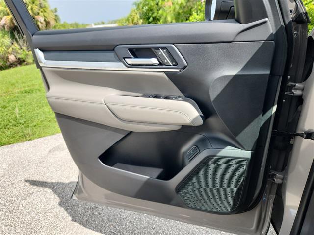 new 2025 GMC Terrain car, priced at $35,181