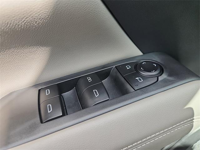 new 2025 GMC Terrain car, priced at $35,181