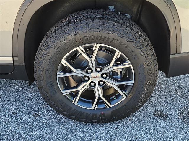 new 2026 GMC Acadia car, priced at $53,048