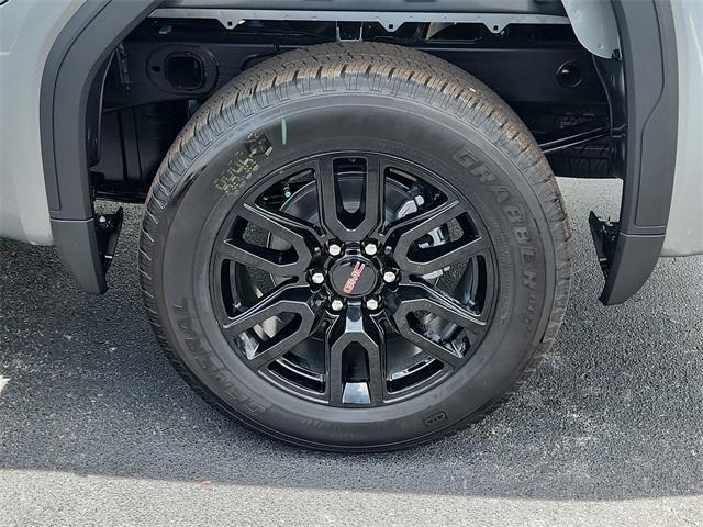 new 2025 GMC Sierra 1500 car, priced at $50,590