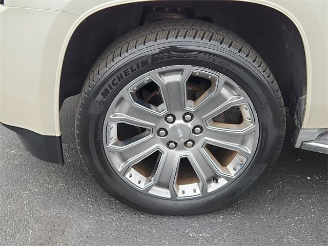 used 2015 GMC Yukon XL car, priced at $26,000