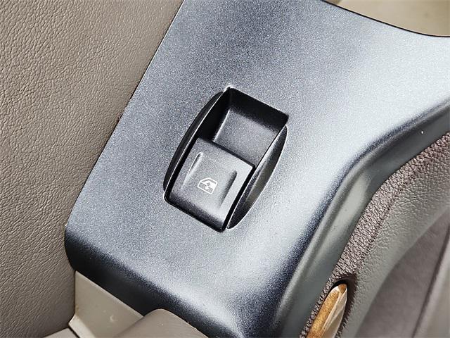 used 2015 GMC Yukon XL car, priced at $26,000