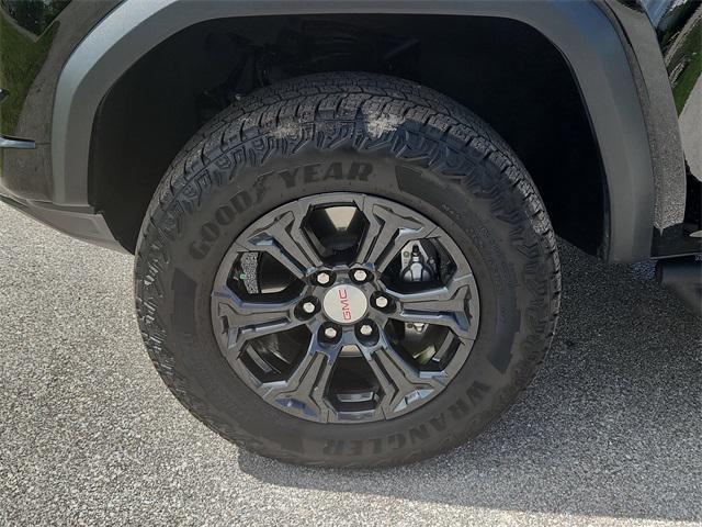 used 2023 GMC Canyon car, priced at $35,000