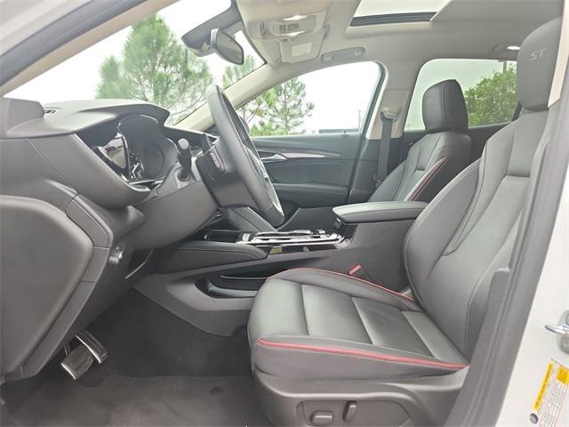 used 2023 Buick Envision car, priced at $33,000