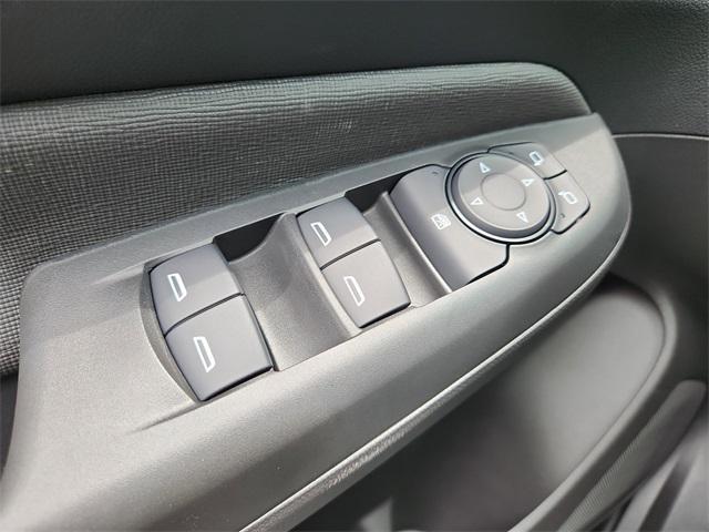 new 2025 Buick Envista car, priced at $24,172