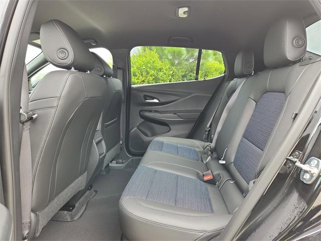 new 2025 Buick Envista car, priced at $24,172