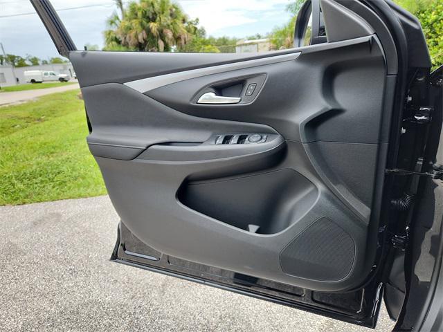 new 2025 Buick Envista car, priced at $24,172