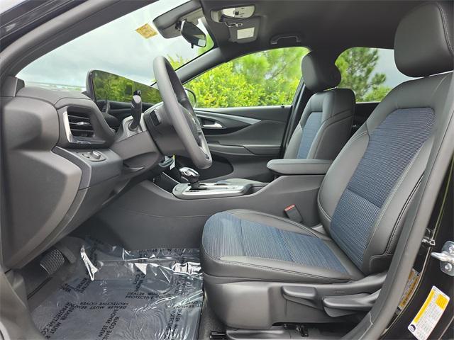 new 2025 Buick Envista car, priced at $24,172