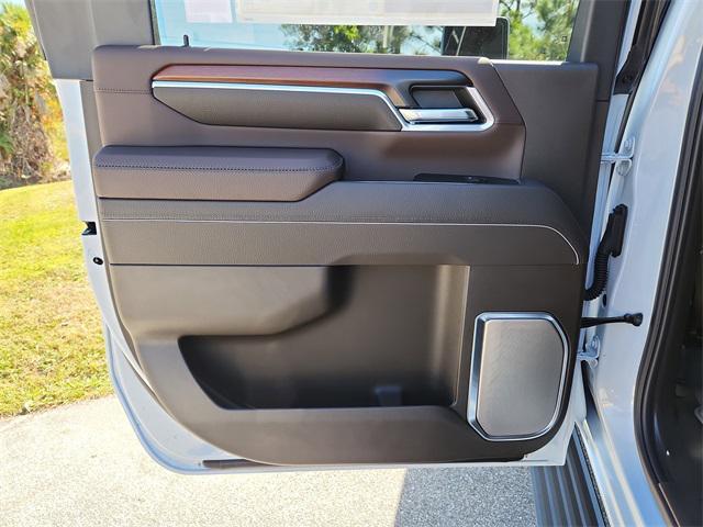 new 2026 GMC Sierra 2500 car, priced at $87,279