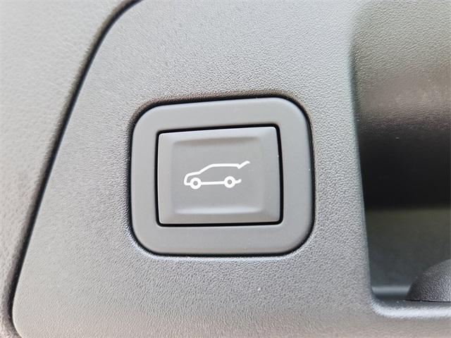 new 2025 Buick Envision car, priced at $40,350