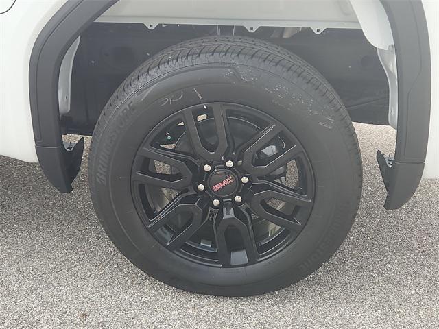 new 2025 GMC Sierra 1500 car, priced at $50,045