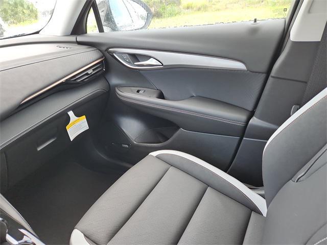 new 2025 Buick Envision car, priced at $39,917