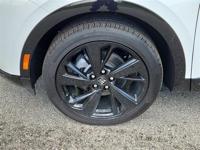 new 2025 Buick Envision car, priced at $39,917