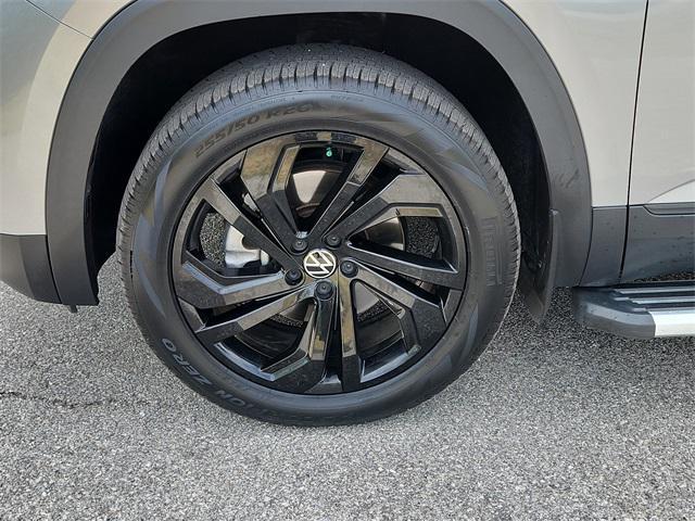 used 2022 Volkswagen Atlas car, priced at $26,500